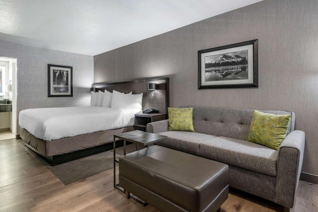 Best Western Plus Hilltop Inn Redding Exterior foto
