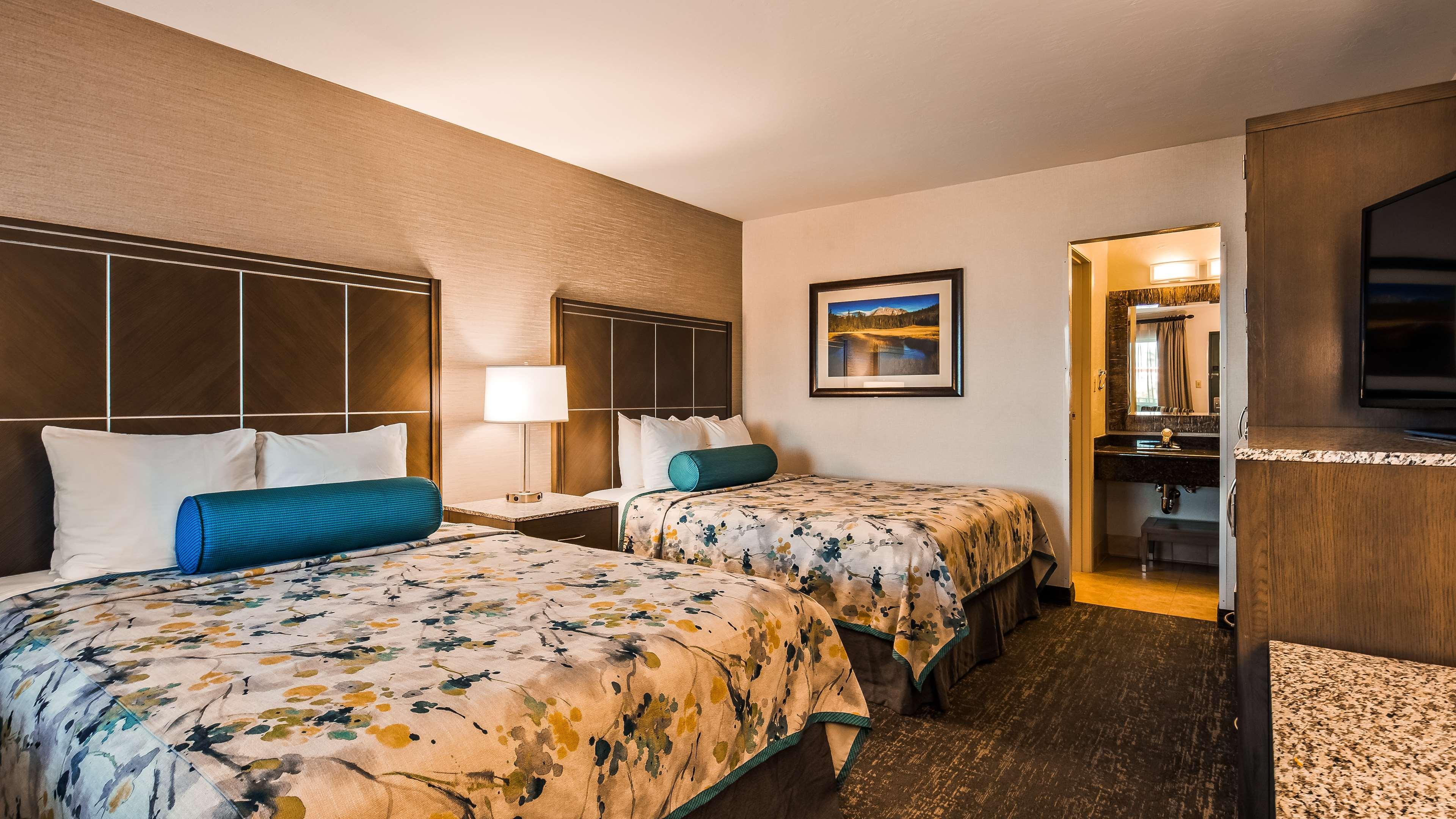 Best Western Plus Hilltop Inn Redding Exterior foto